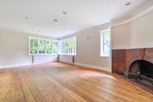 Photo 10- click for photo gallery